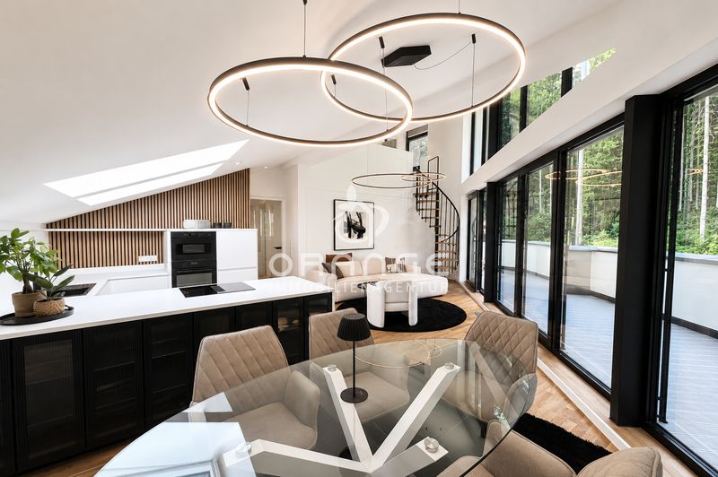 ***Exklusives Maisonette-Penthouse am Waldrand – Erstbezug mit privatem Wellnessbereich***